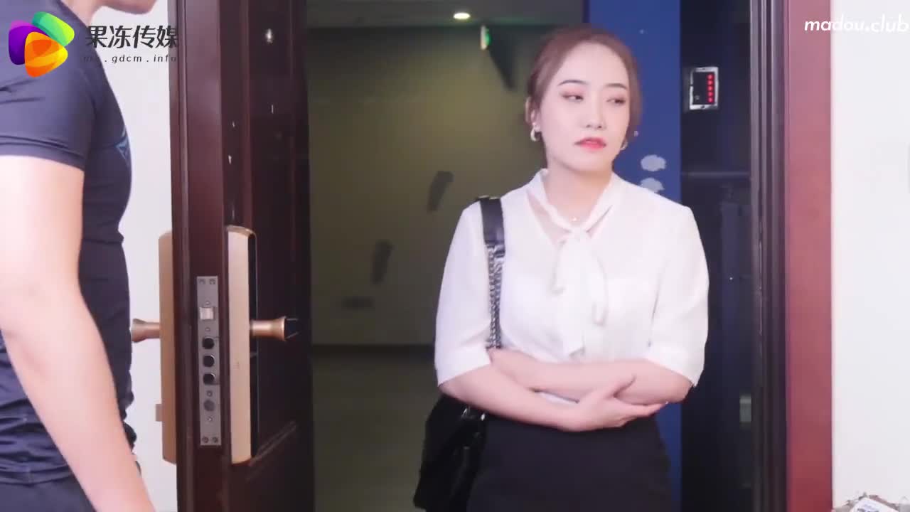 CUS-282 房东的秘密