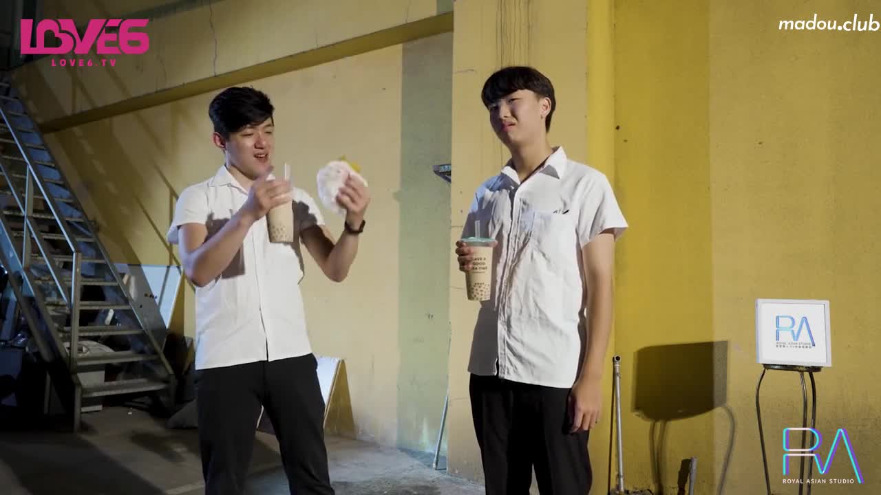 CUS-1206 皇家華人 暗戀以久的羽球學姐 與教練的私蜜訓練