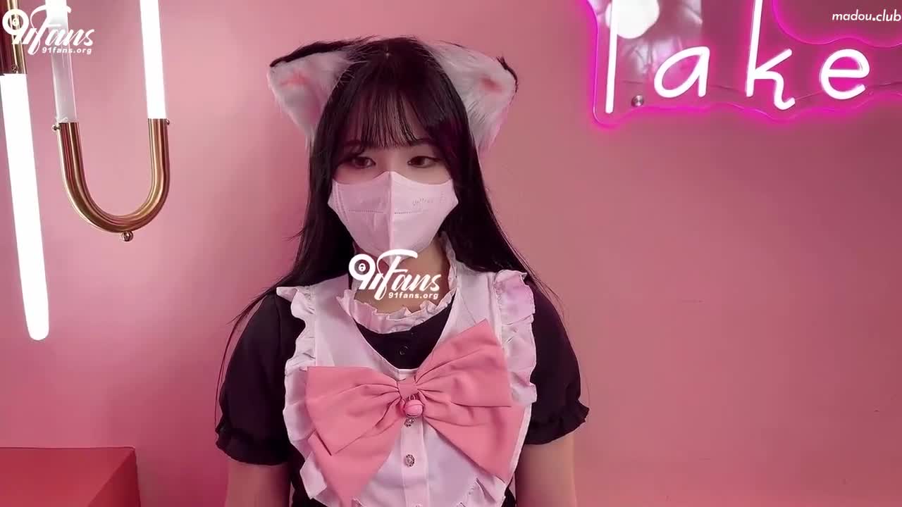 FSOG088 疯狂输出新人模特