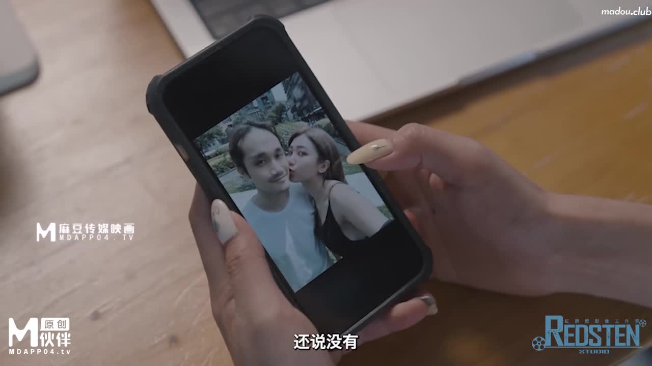RS033 清纯骚女的淫屄性报复-上