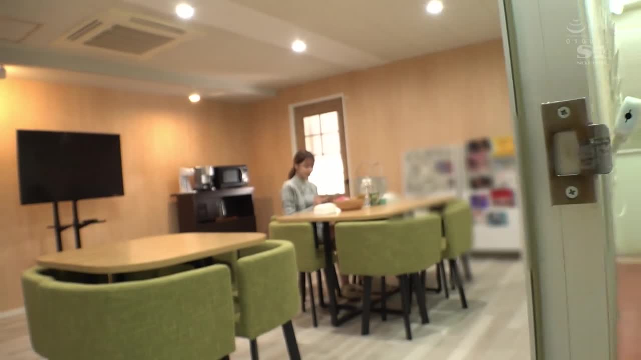 SSIS-663 退休宣布退出AV女优126天后三上悠亚