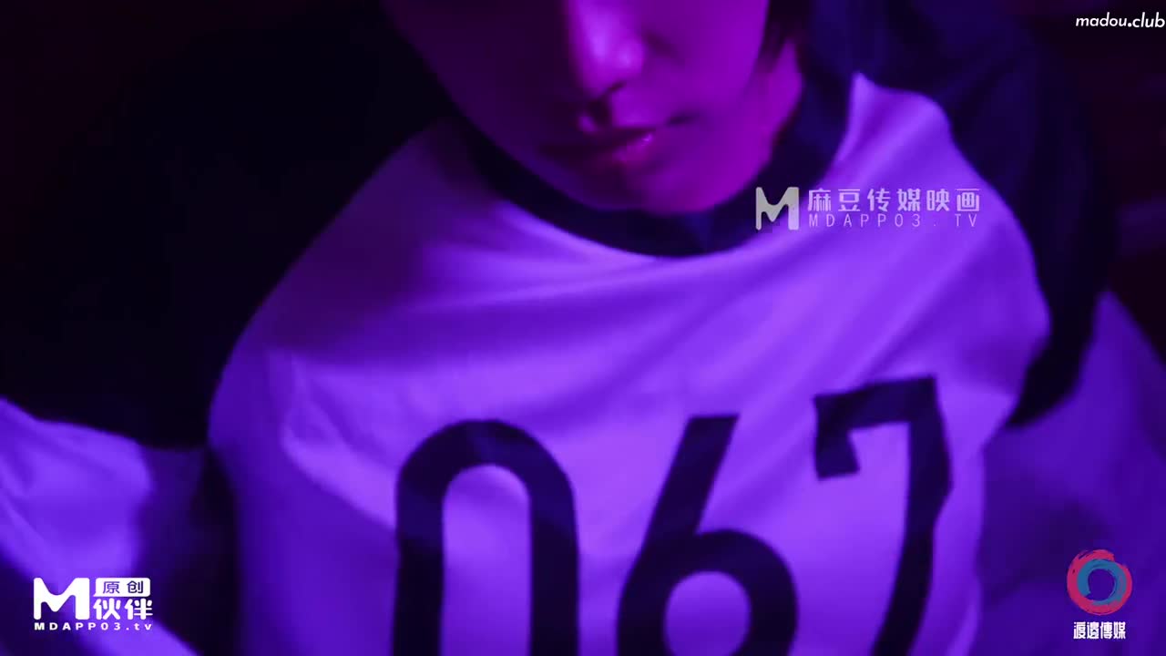 DB008 女工鲍鲍换饭票 无套痉挛颤抖