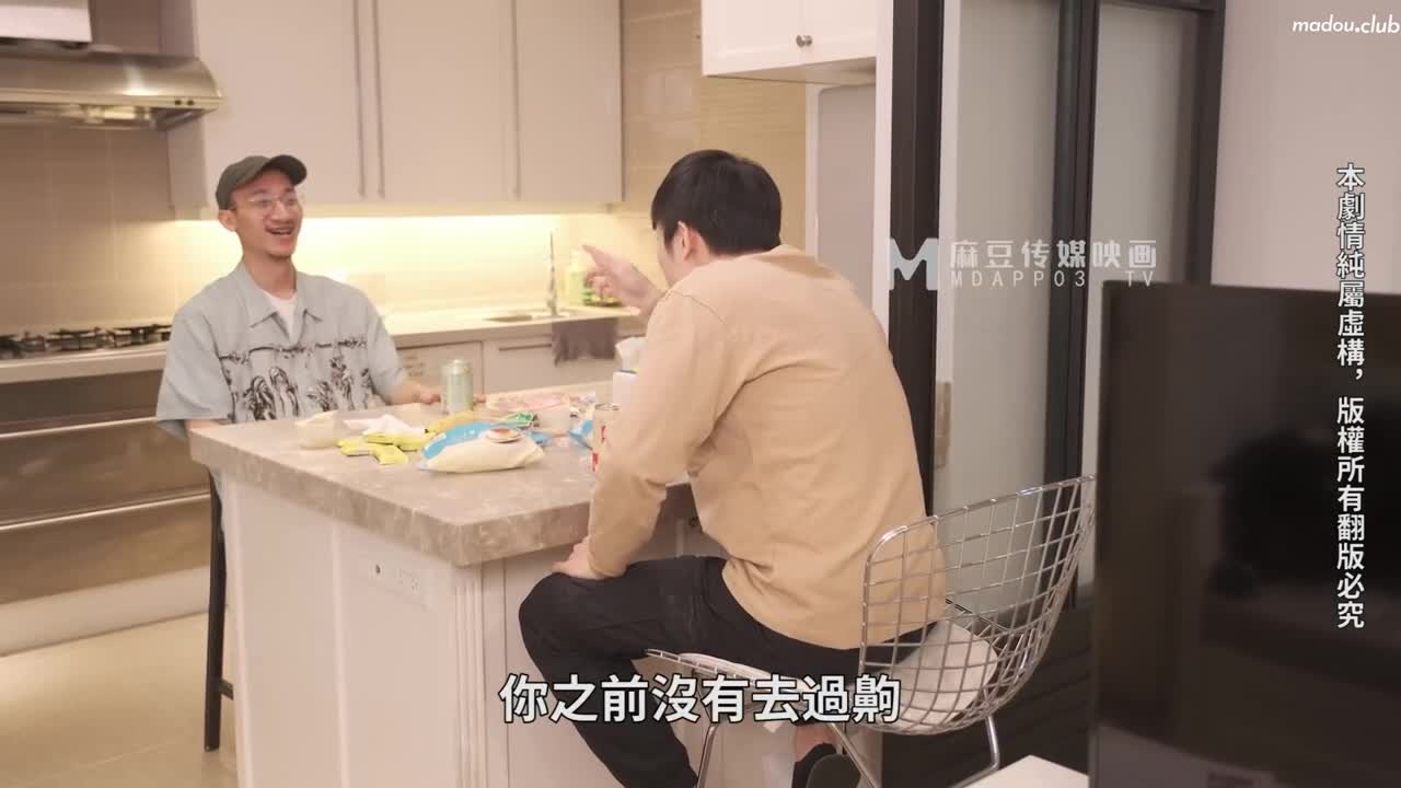 RR011 少女惨遭继父诱奸 爸爸叔叔同时抽插