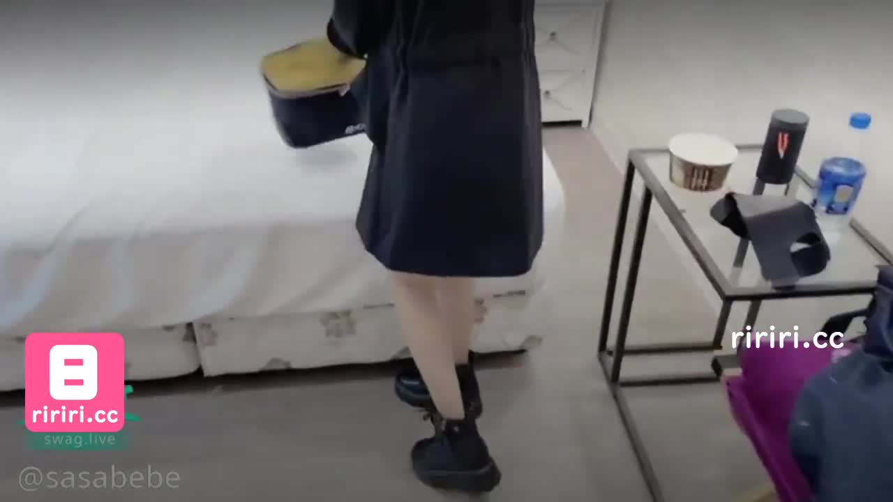 [台灣] SWAG sasabebe～買保險套可以試插嗎