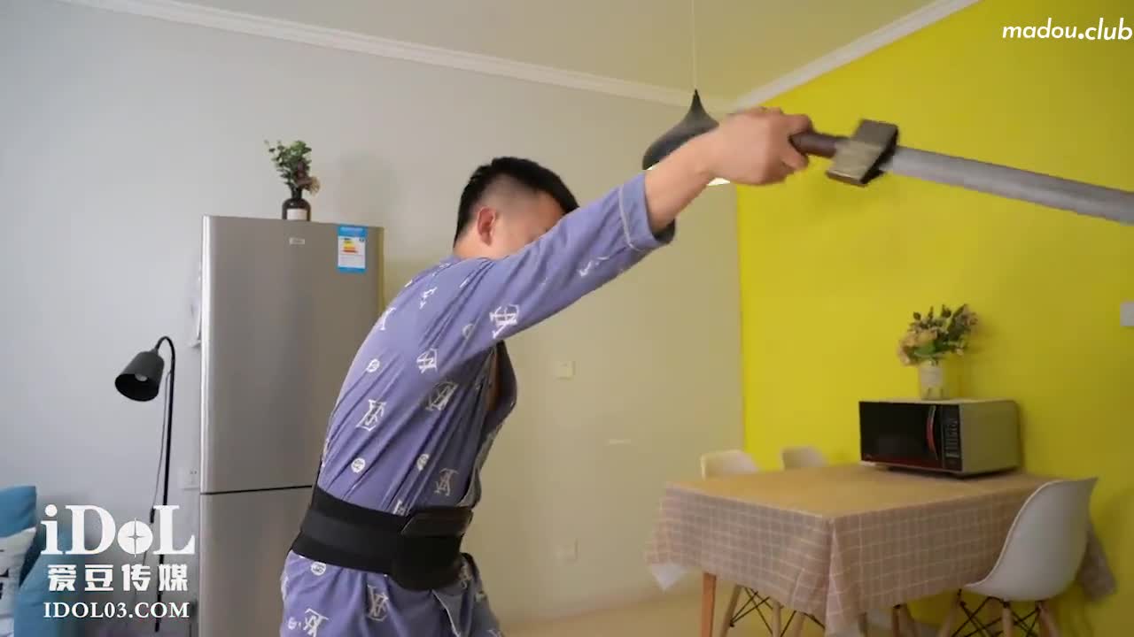 CUS-1838 肉棒惩罚兄弟的出轨人妻