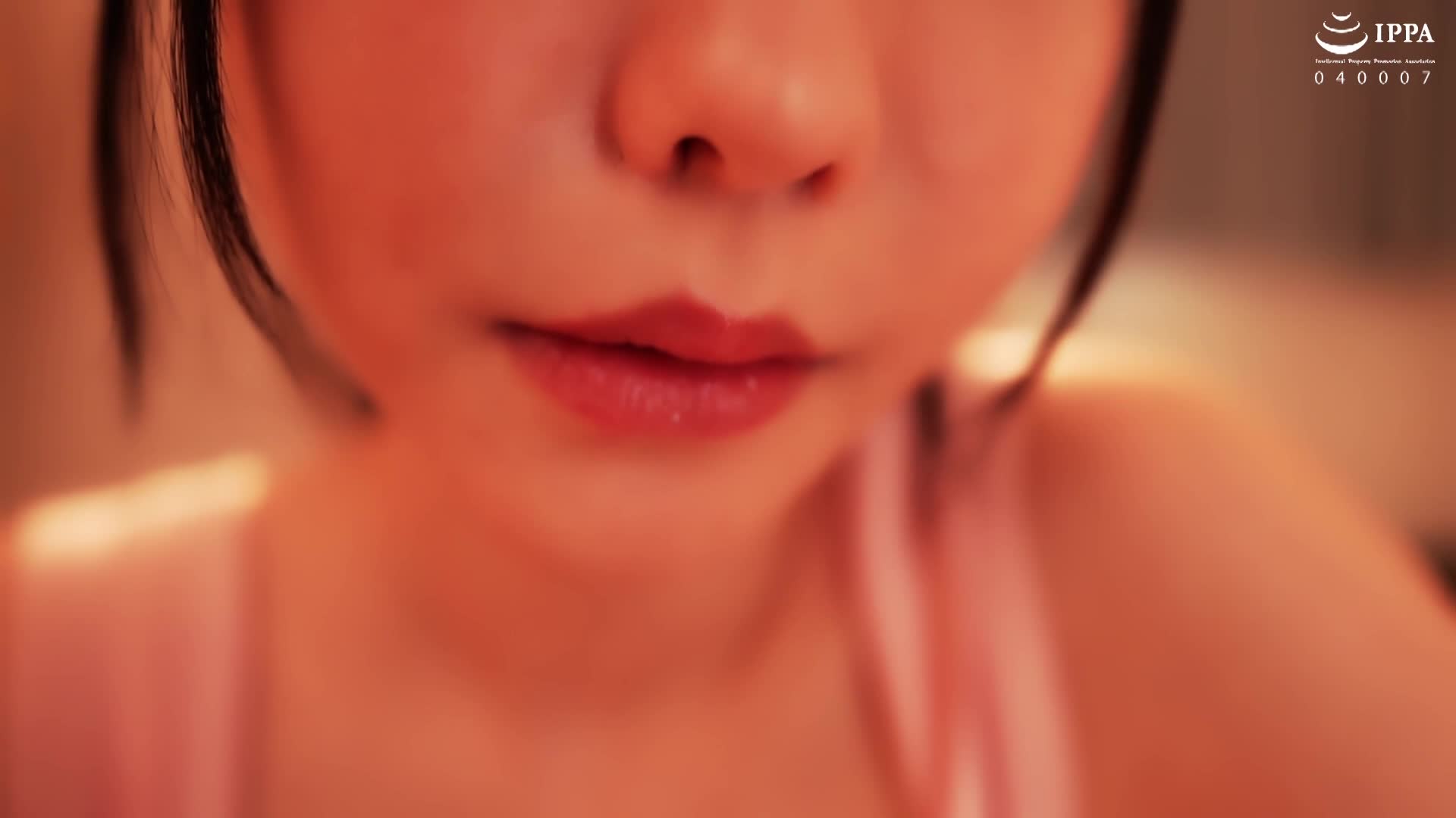 FOCS-150 为忧心忡忡的处女学生举办的恶魔之吻讲座“你想吻老师吗？” - 蓝芽水月