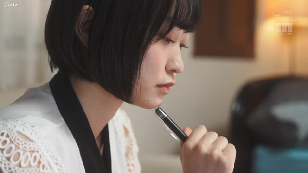 MIDV-437 我讨厌的实验室性骚扰教授是无与伦比的大阴茎，兼容性极好 坠入共用房间的Rikejo的性爱 - 小栗みゆ