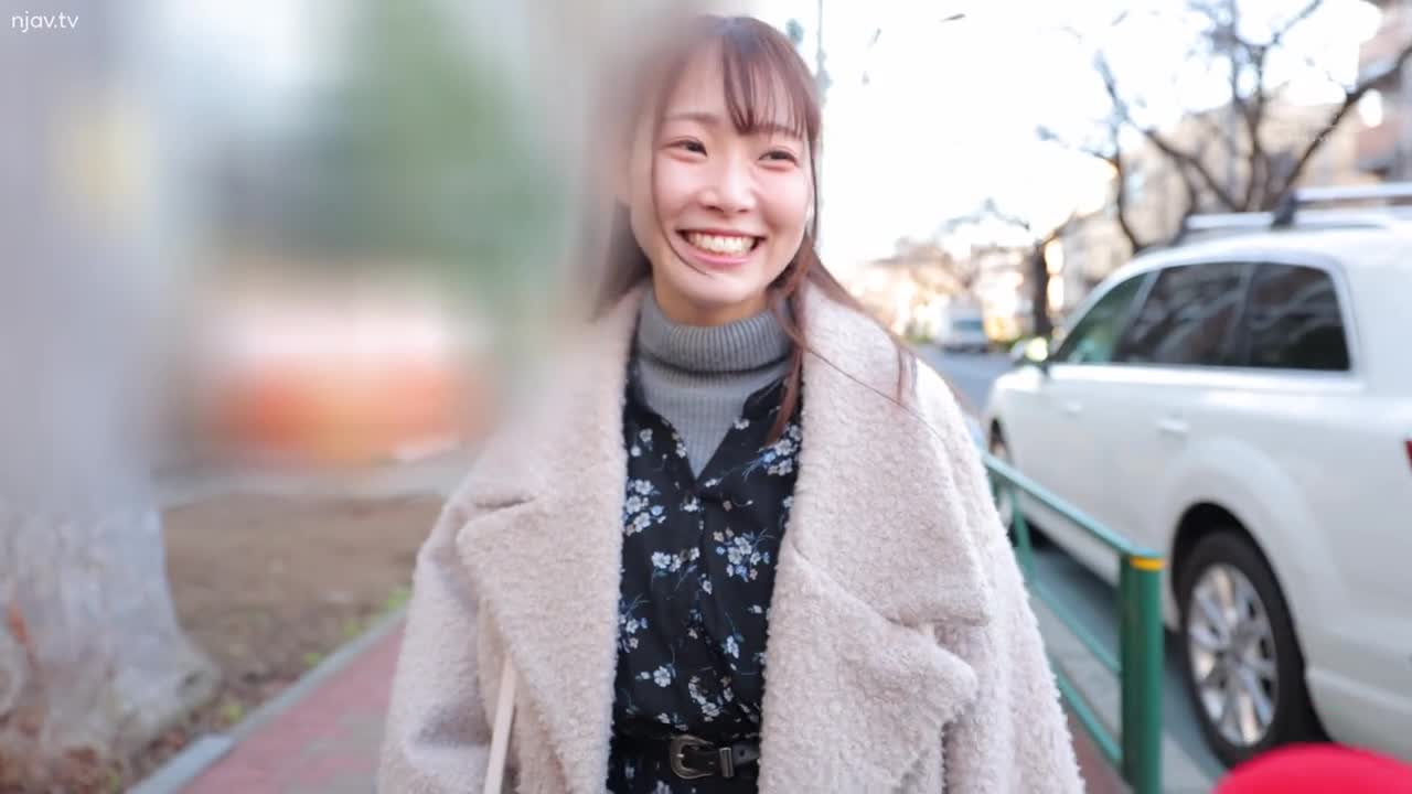 SSIS-815 现在最想拥抱自己的活跃女大学生柚月梨亚。初体验初高潮3制作150分钟特辑 - 结月りあ