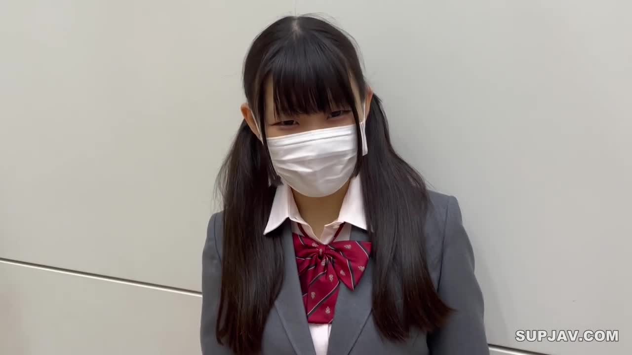 FC2-PPV-3475739 可耻的18岁东京文科3年级学生苏梨子 回来后小洞大奶