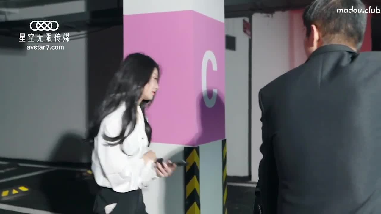 CUS-697 绑架富婆  富婆有钱养你 也有小穴包住你