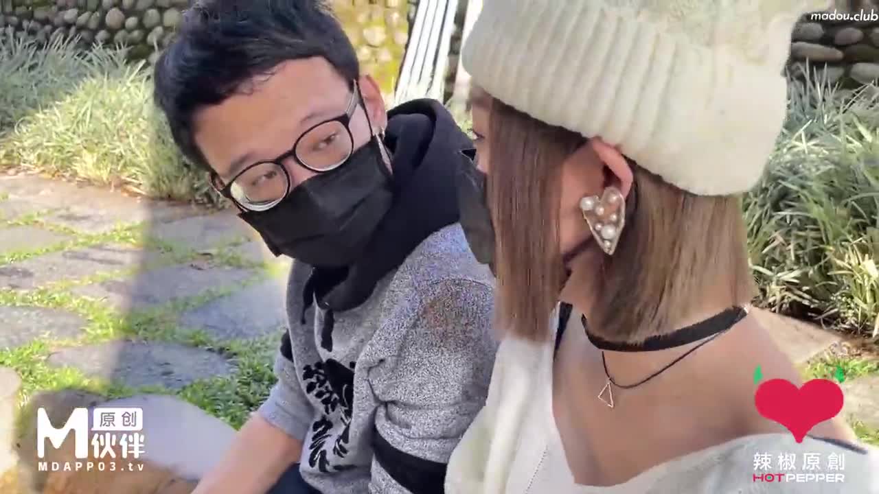 CUS-573 麻豆导演系列-性福的汤屋